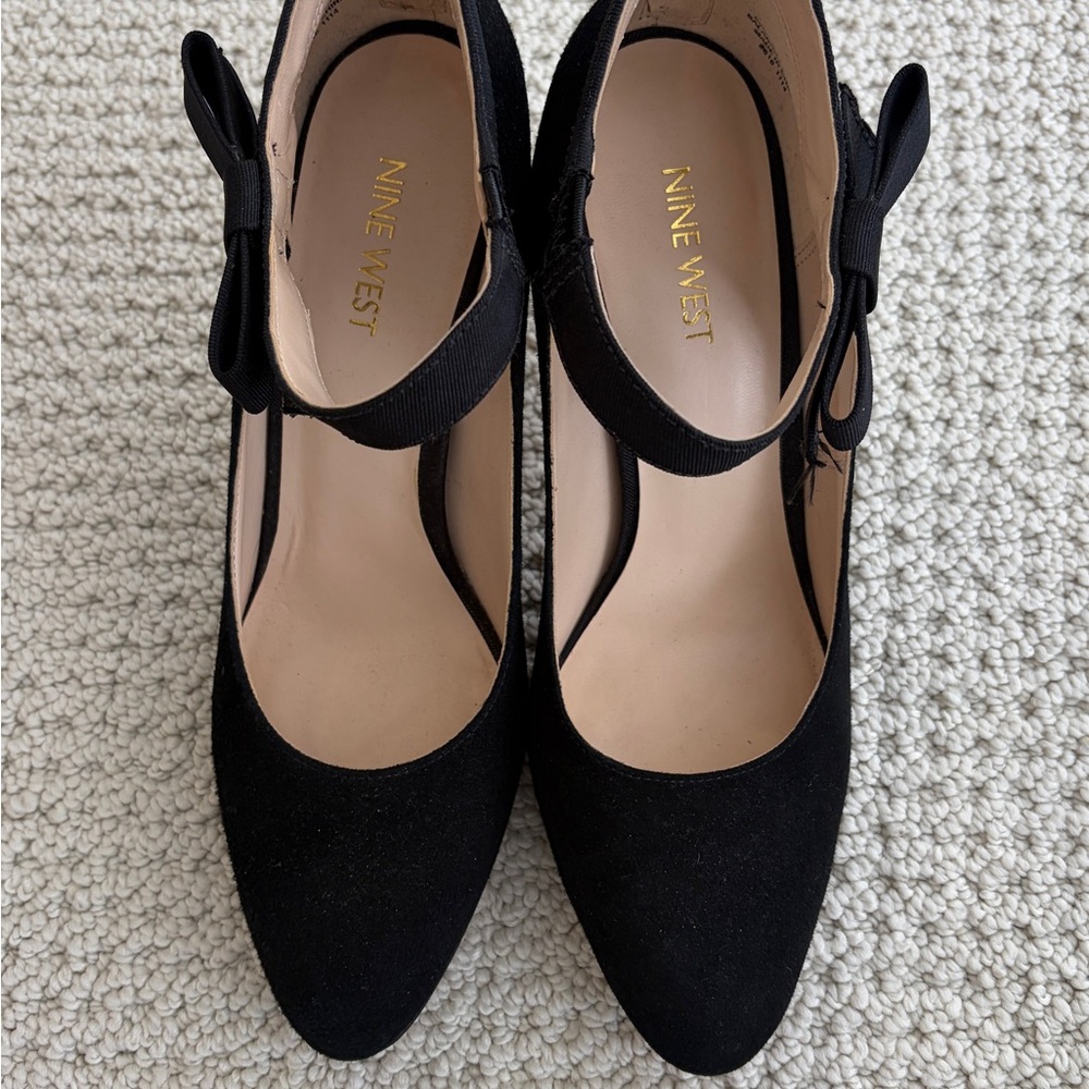 Nine West Howley Black Suede High Heel Pump Sz 7.5 M